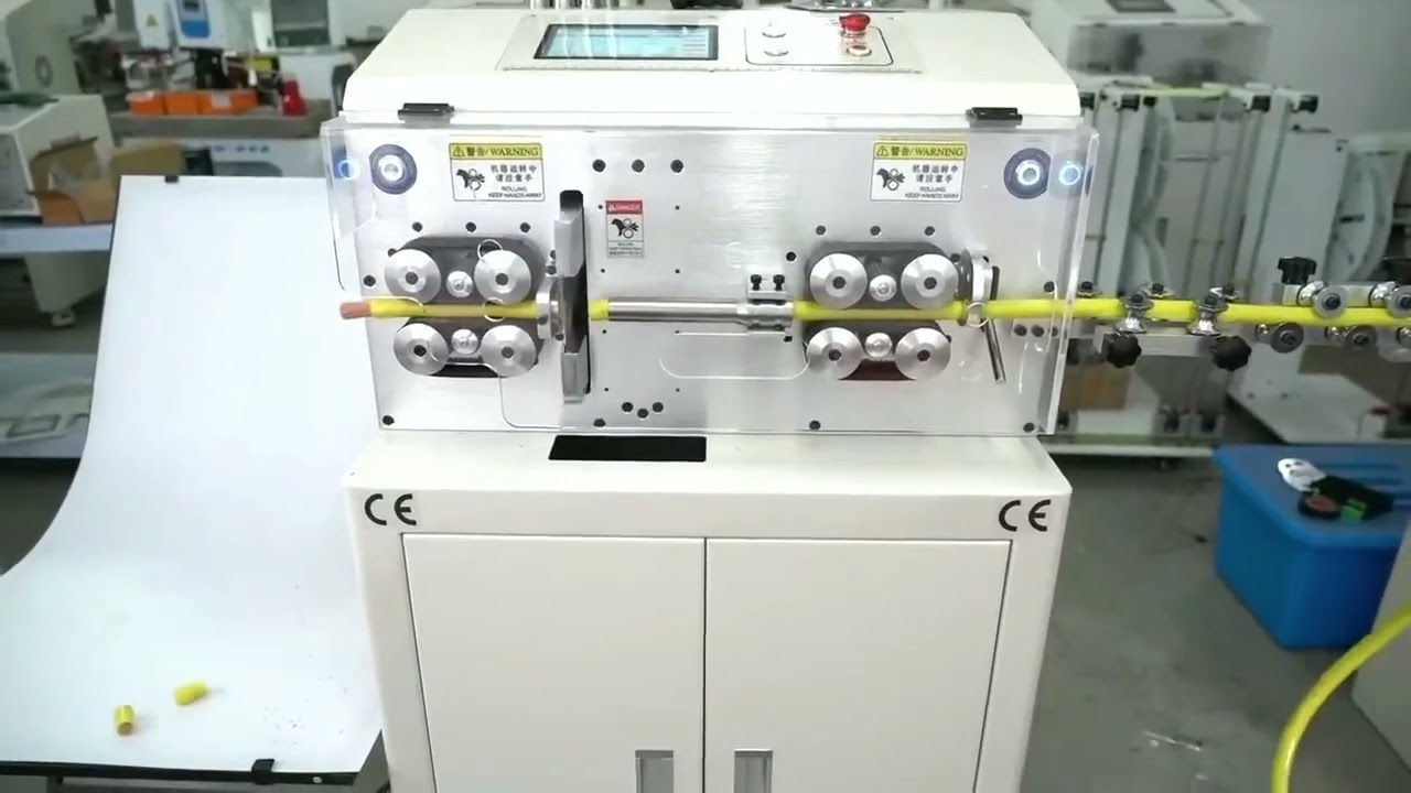 La Symphonie du Succès : Machine à Dénuder Polyvalente pour Tous Types de Fils