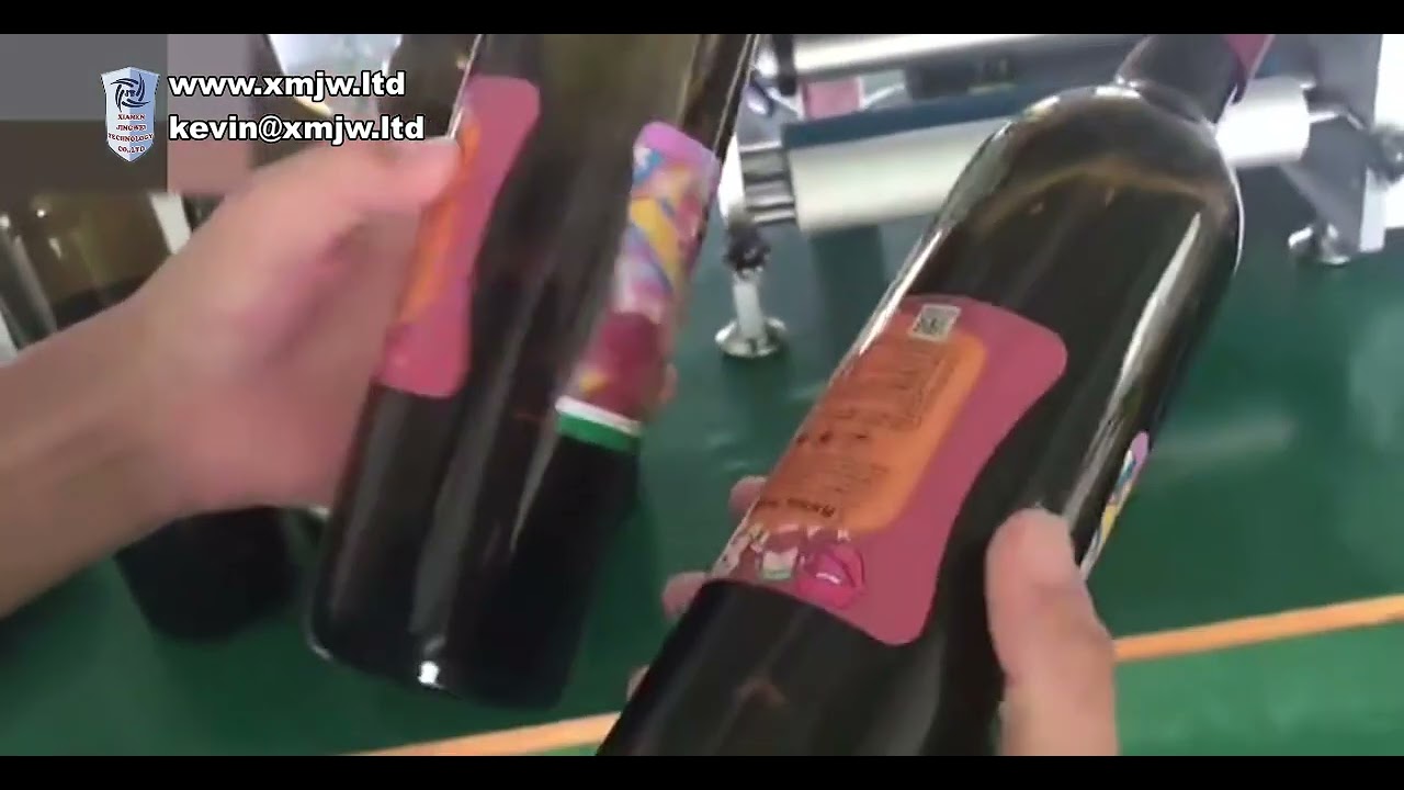 Étiqueteuse Semi-Automatique pour Bouteilles Rondes : Précision et Fiabilité
