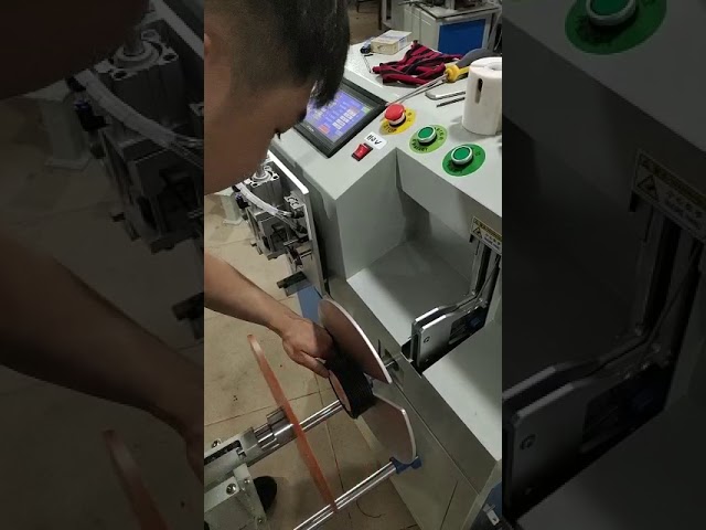Machine automatique de coupe, enroulement et ligaturage de câbles WPM-18-45