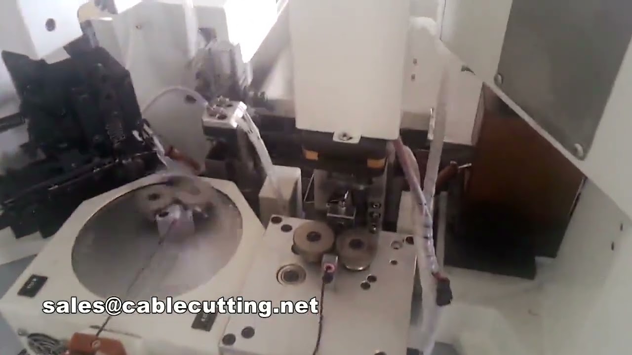 Sertisseuse automatique double câble WPM-180 : efficacité et précision
