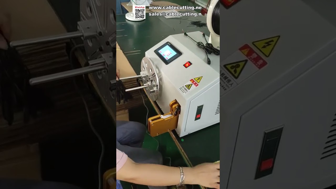 Machine d'enroulement et de ligature pour câbles de données et cordons d'alimentation