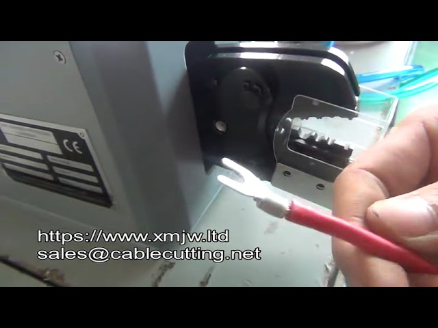 Machine à Sertir Pneumatique WPM 02 pour Cosses de Câble – Type à Déplacement par Gaz
