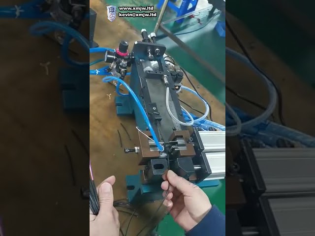 Dénudeuse pneumatique de haute qualité pour gros câbles carrés - Machine à dénuder gaz et électrique