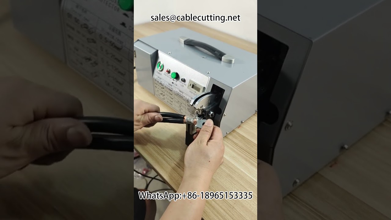 Pince à Sertir Électrique EM 50B2 – Sertissage Efficace des Bornes RN