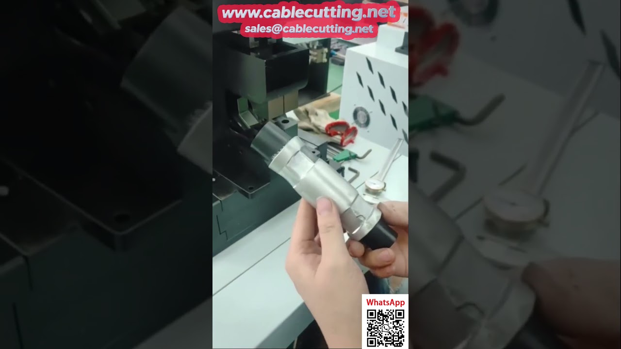 Presse à sertir servo-électrique 30 tonnes – Sertissage haute précision
