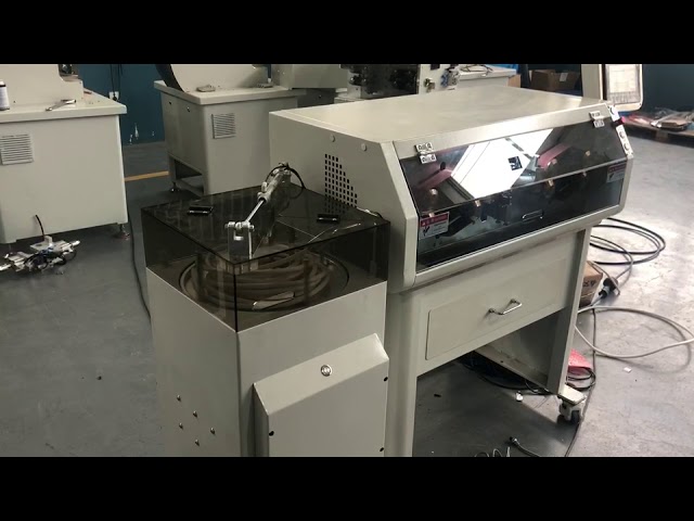 WPM 680 : Machine automatique de coupe, dénudage et bobinage de câbles multiconducteurs