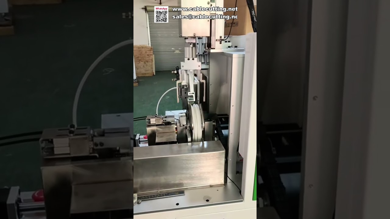 Machine entièrement automatique de comptage, coupe, bobinage et ligature des fils