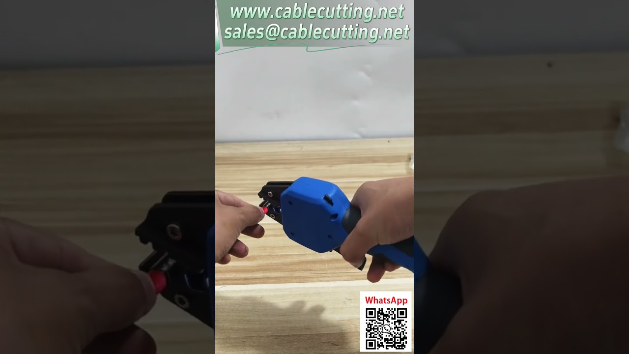 Pince à sertir sans fil : outil portable pour connexions électriques extérieures, multiples matrices
