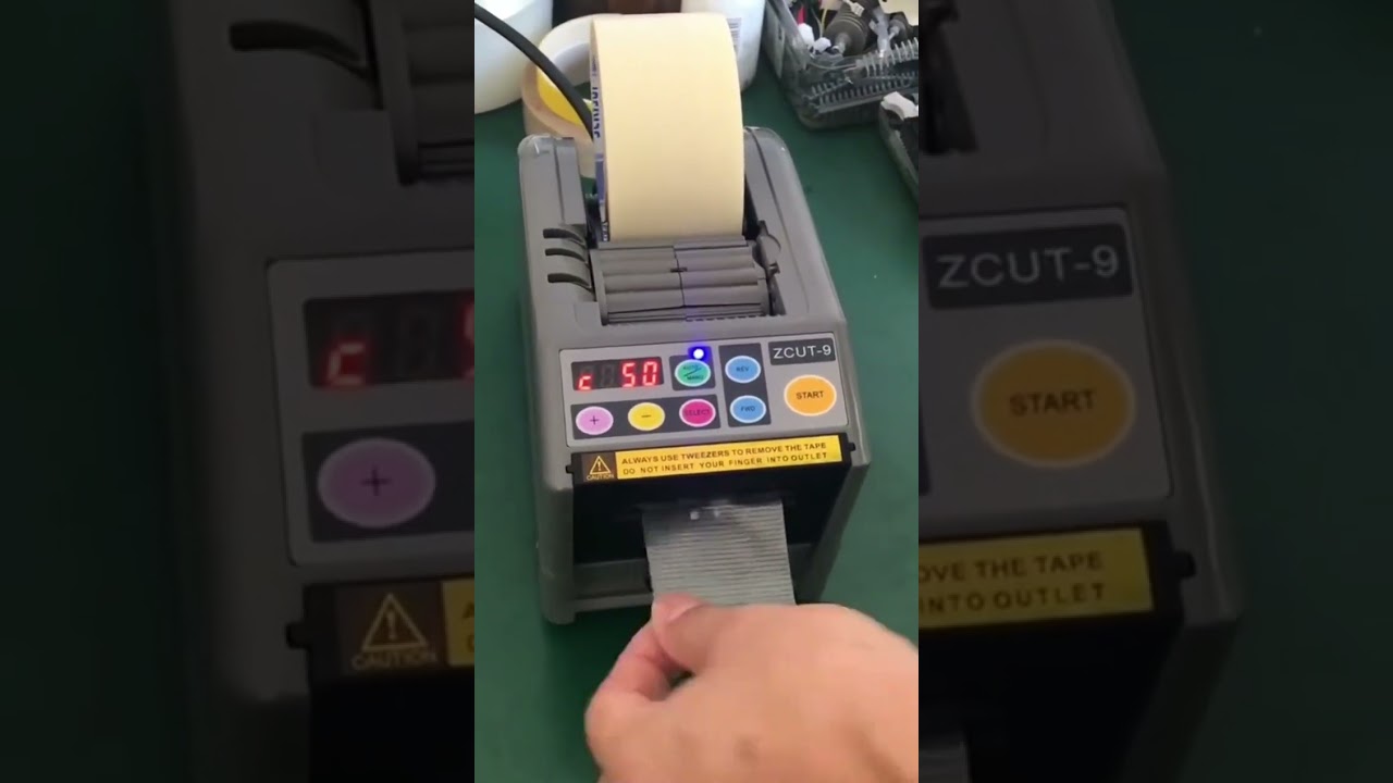 Machine de coupe de ruban adhésif entièrement automatique : fonction et avantages pour l'emballage industriel