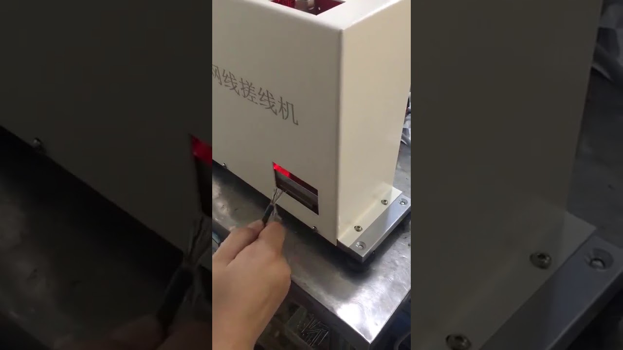 Machine à redresser les câbles Ethernet RJ45 - Automatisation précise