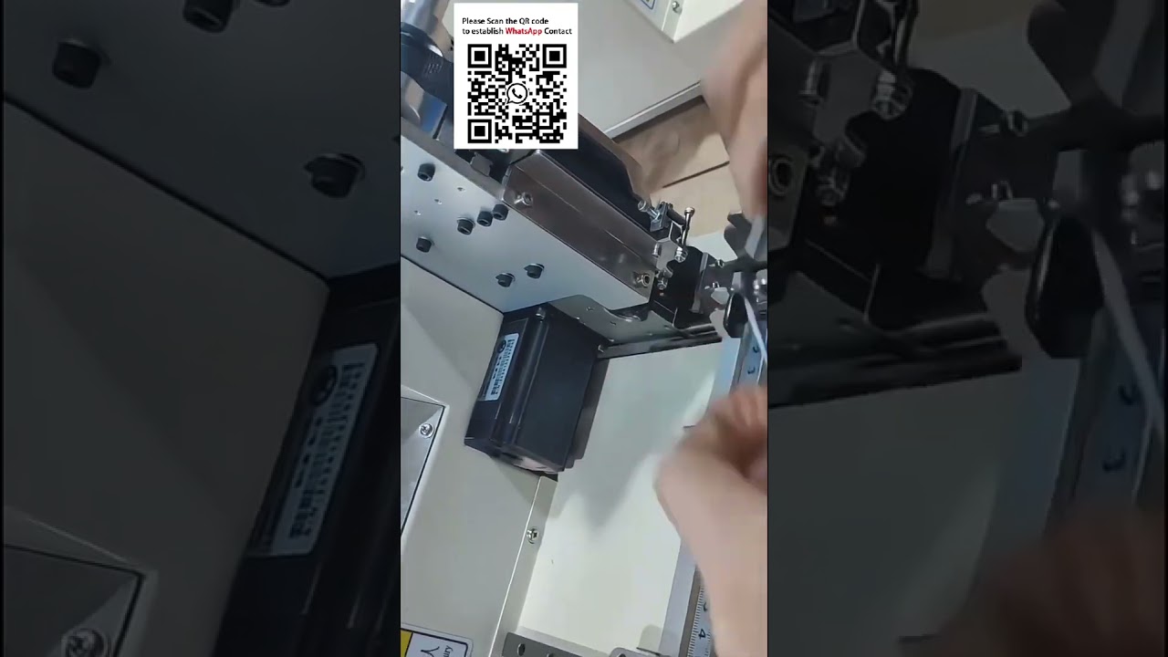 Machine à ruban adhésif de type poussée pour un enrubannage plat et uniforme des faisceaux de câbles #FabricationIntelligente