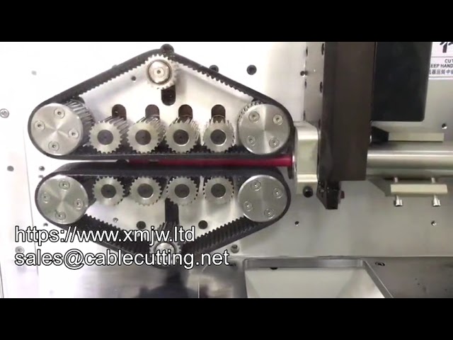 WPM 240 : Machine de coupe et dénudage pour câbles de gros diamètre et fils carrés épais