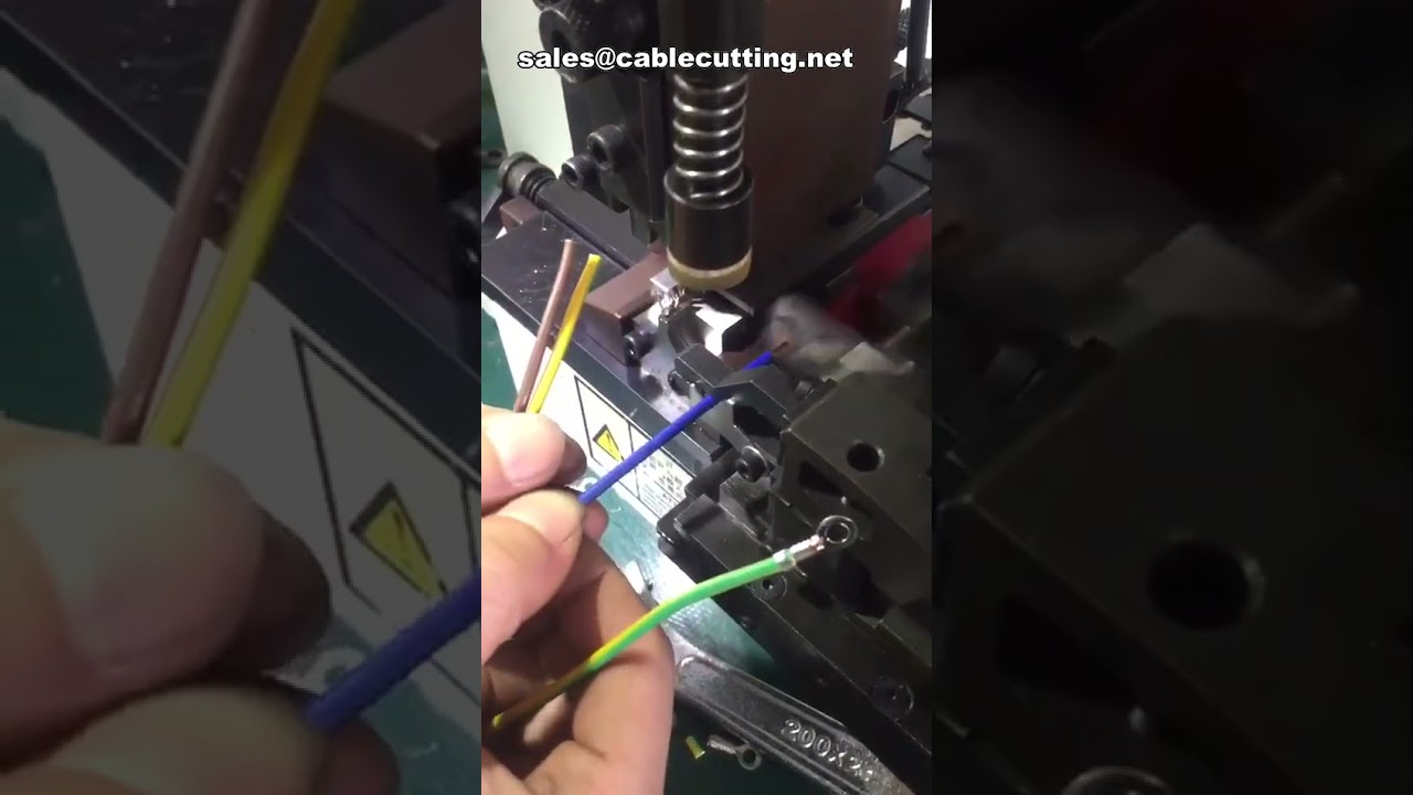 Machine manuelle de dénudage et sertissage pour bornes verticales | Outil de câblage professionnel