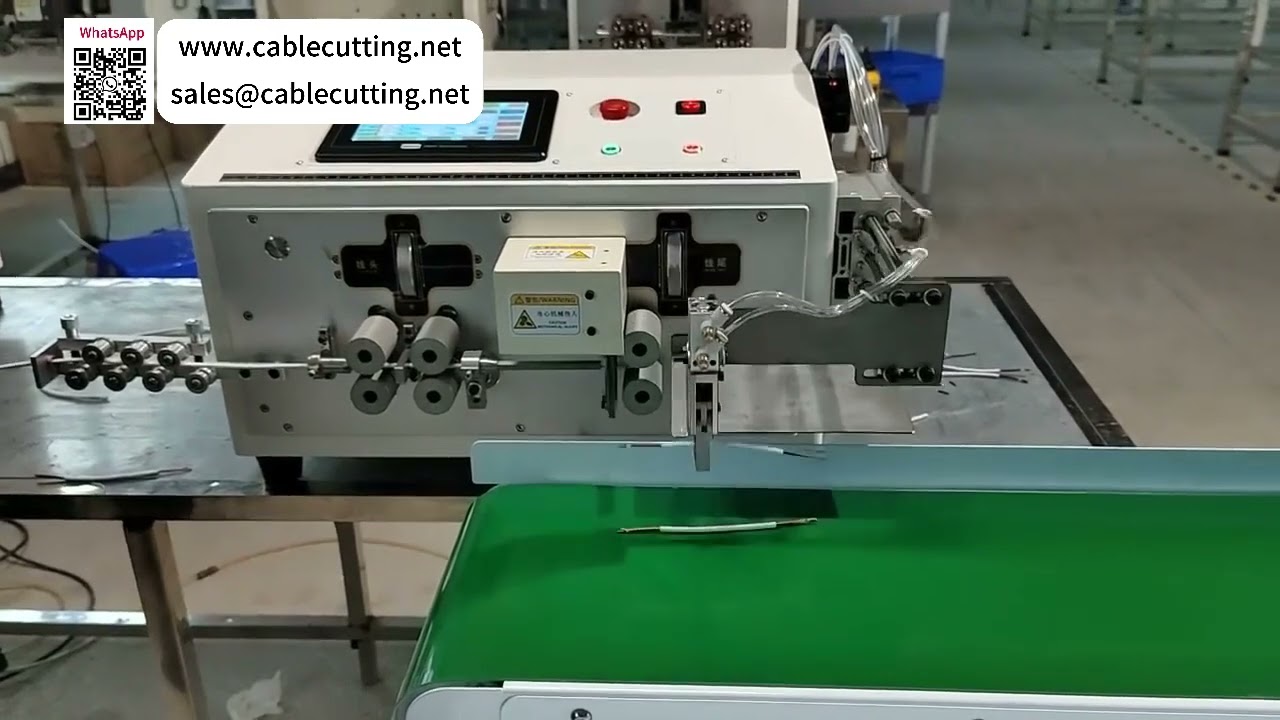 Machine à dénuder les câbles automatique et informatisée - Dénudage des gaines intérieure et extérieure