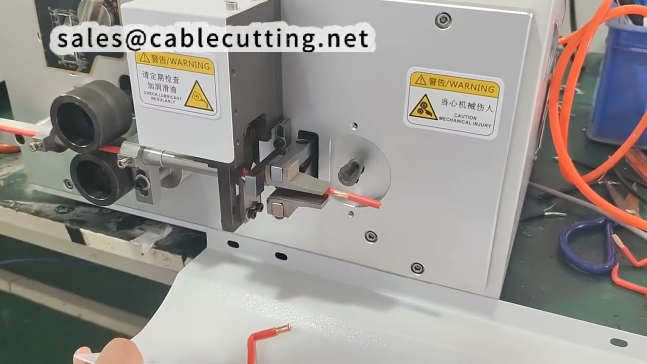 Machine à dénuder et cintrer les câbles 6mm² – Démo forme en U et formes personnalisées