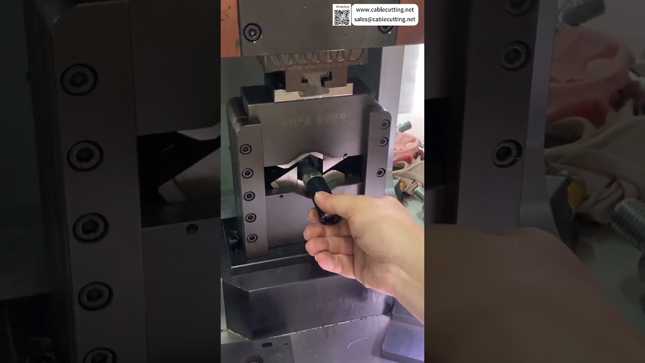 Machine de sertissage de bornes servo automatique : contrôle d'échantillonnage et systèmes de test de production