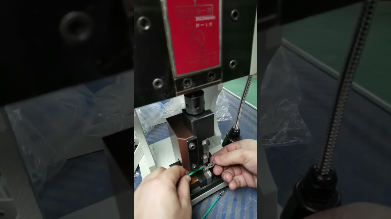Machine à sertir silencieuse 1.5T + moule à grain unique 1104 – Idéal pour la validation client
