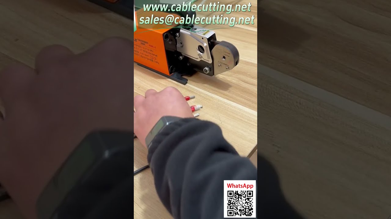 Machine à sertir pneumatique pour embouts cylindriques 0,25-10 mm² - Sertissage carré