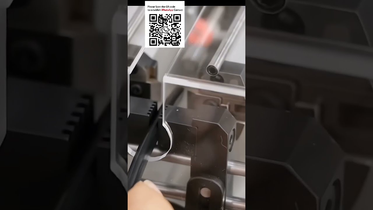 Machine de dénudage de câbles intelligente et ultra-précise | Équipement automatisé pour l'industrie 4.0