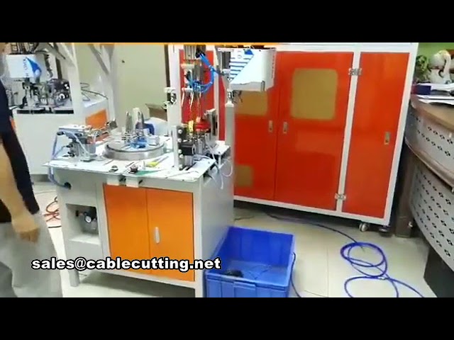 Machine à enrouler et à cercler 2 – Solution d’emballage industriel efficace