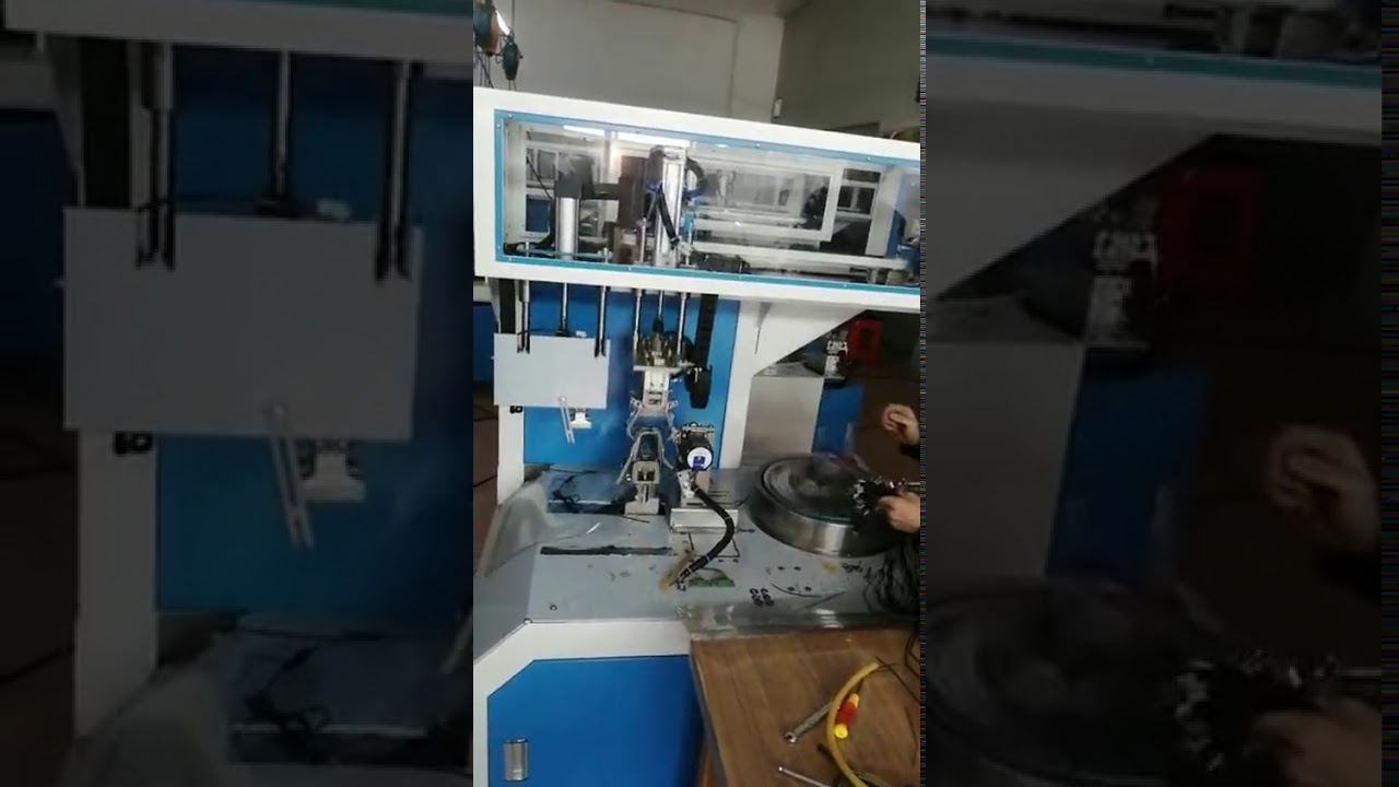 Machine automatique de liage de fils et enrouleuse de serre-câbles WPM 81M