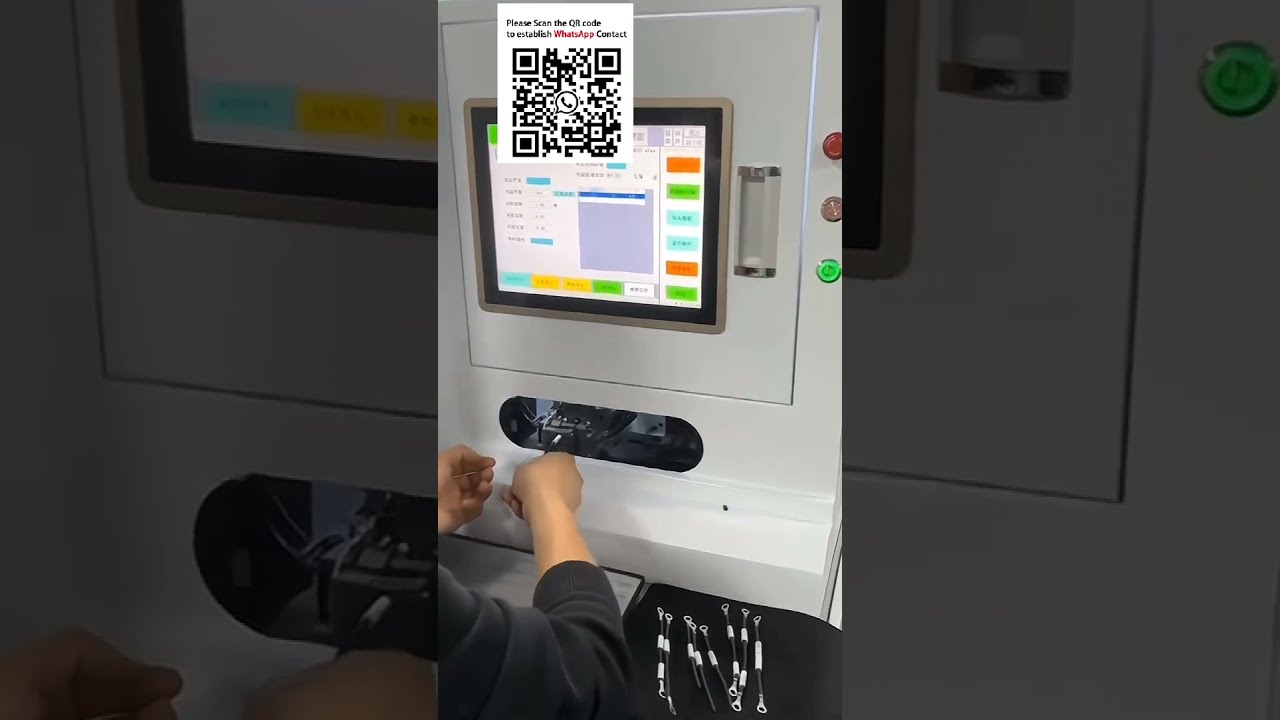 Machine automatique UT : dénuder, twister, insérer tube numéroté et sertir les cosses