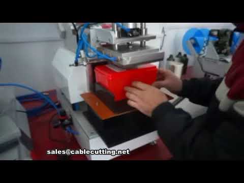 Étiqueteuse Fire-Box pour surfaces planes : précision et rapidité industrielle