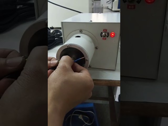 WPM 200 : Machine semi-automatique de dénudage et torsion de fils - Précision et efficacité