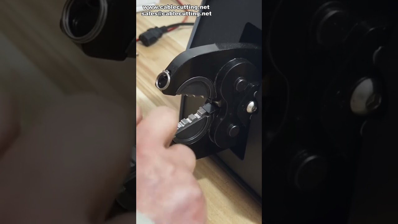 Tout se sertit ! La solution ultime de sertissage de bornes